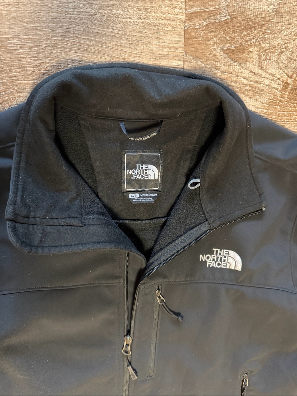 The North Face Men’s Large Black WindWall Softshell Jacket Fleece Lined Full Zip